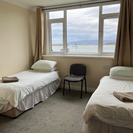 Saucy Mary'S Hostel Kyleakin Esterno foto