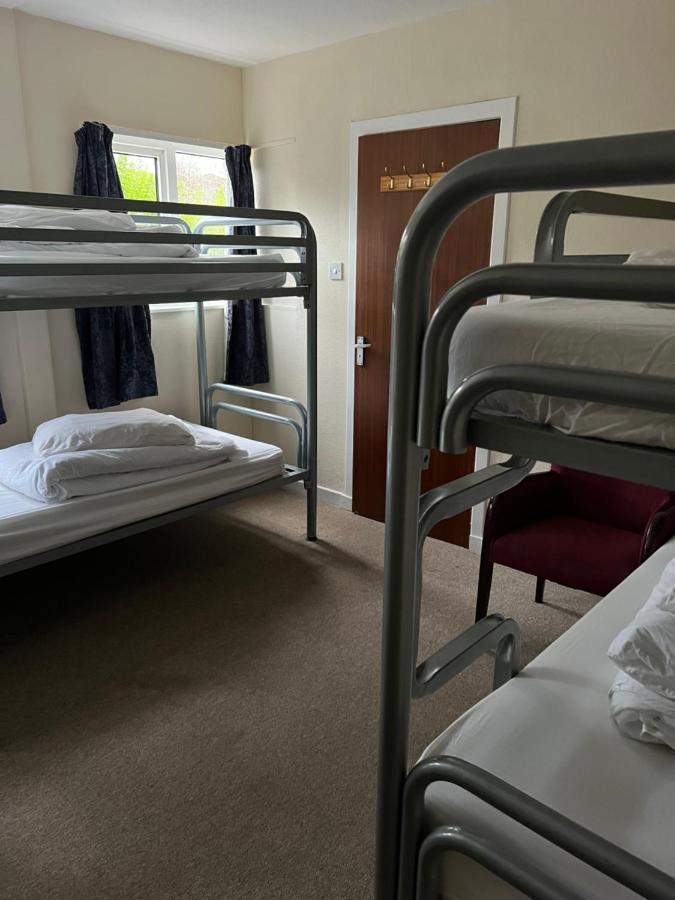 Saucy Mary'S Hostel Kyleakin Esterno foto